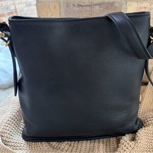 Vintage Coach 9905 Bucket Bag